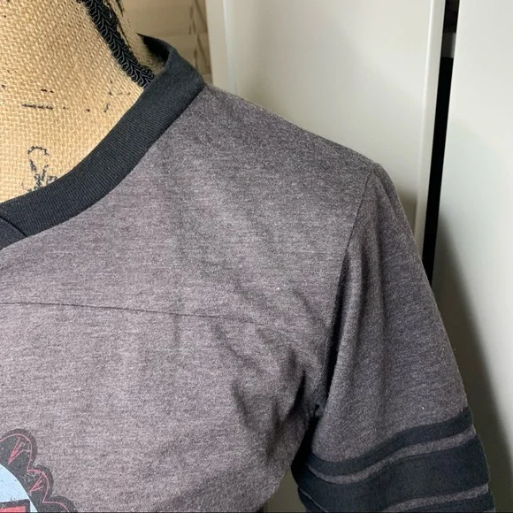 Women’s Junk Food Olive Oyl Popeye T-Shirt - Picture 5 of 13